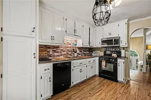 306 Queensbury Walk, Acworth, GA 30102 - Photo 11