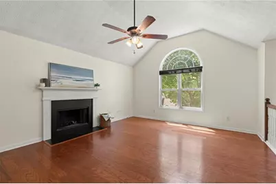 707 Rising Way, Woodstock, GA 30189 - Photo 5
