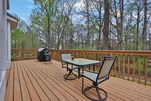 1826 Lone Oak Ct, Lawrenceville, GA 30043 - Photo 9