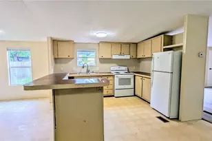 99 Center Grove Dr, Cleveland, GA 30528 - Photo 7