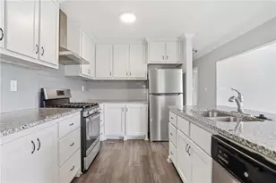 1954 Wildwood Dr, Decatur, GA 30032 - Photo 15