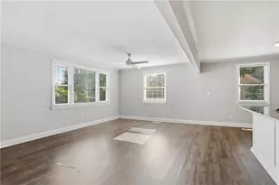 1954 Wildwood Dr, Decatur, GA 30032 - Photo 11