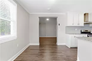 1954 Wildwood Dr, Decatur, GA 30032 - Photo 9