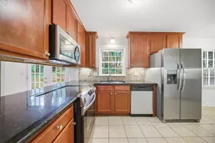 6542 Payton Woods Ln, Tucker, GA 30084 - Photo 7