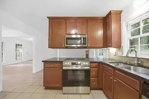 6542 Payton Woods Ln, Tucker, GA 30084 - Photo 5