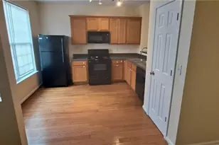 4330 Park Gate Dr, Atlanta, GA 30344 - Photo 3