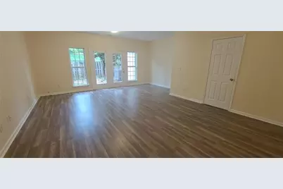 4330 Park Gate Drive, Atlanta, GA 30344 - Photo 7