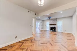 2075 Clairmeade Valley Rd NE, Atlanta, GA 30329 - Photo 35