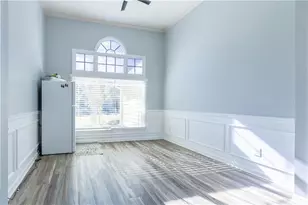 727 8 Point Ct, Suwanee, GA 30024 - Photo 7