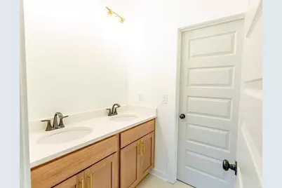 8350 Creekside Overlook Drive, Gainesville, GA 30506 - Photo 31