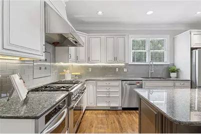 245 Plantation Way, Roswell, GA 30075 - Photo 11