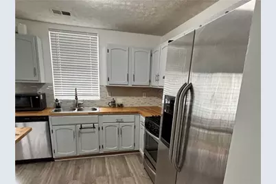 3923 Hancock Circle, Atlanta, GA 30340 - Photo 7