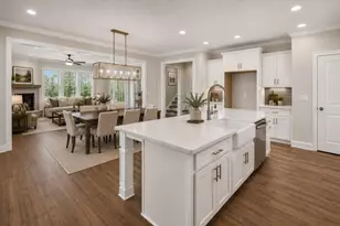 5550 Spring St, Flowery Branch, GA 30542 - Photo 11