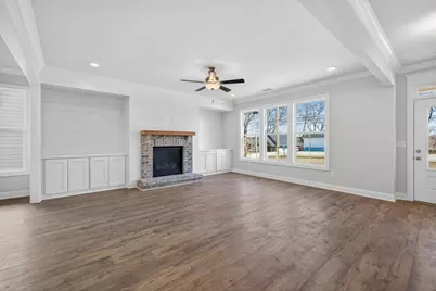 5550 Spring Street, Flowery Branch, GA 30542 - Photo 7