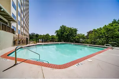 2479 Peachtree Road NE #303, Atlanta, GA 30305 - Photo 9