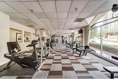 2479 Peachtree Road NE #303, Atlanta, GA 30305 - Photo 11