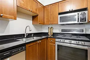 2479 Peachtree Rd NE, Atlanta, GA 30305 - Photo 25