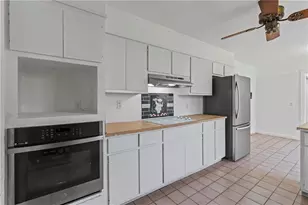 5132 Winterberry Dr, Stone Mountain, GA 30088 - Photo 11