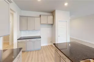1027 Holliday Pass, Griffin, GA 30223 - Photo 7