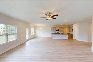 1027 Holliday Pass, Griffin, GA 30223 - Photo 31