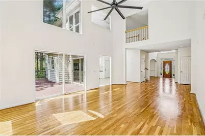 802 Eastside Pointe, Woodstock, GA 30189 - Photo 5