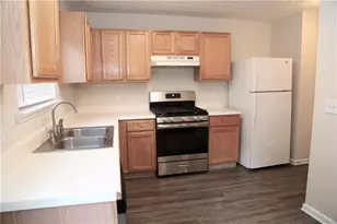 514 Carrington Ct, Canton, GA 30115 - Photo 3
