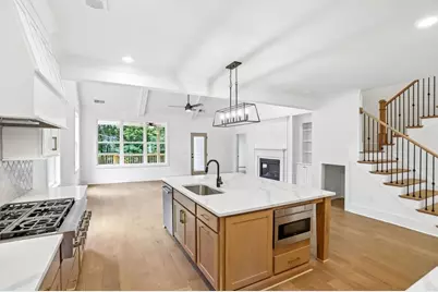 3275 Hilltop Circle, Marietta, GA 30066 - Photo 13