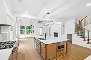 3275 Hilltop Cir, Marietta, GA 30066 - Photo 13