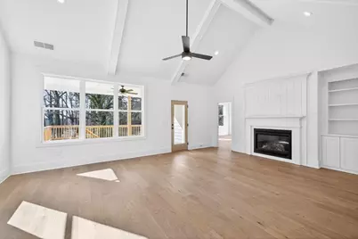 3275 Hilltop Circle, Marietta, GA 30066 - Photo 13