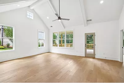 3275 Hilltop Circle, Marietta, GA 30066 - Photo 7