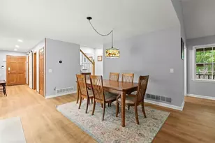 4052 Oak Harbour Cir, Gainesville, GA 30506 - Photo 7