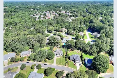 10590 Stonepoint Place, Johns Creek, GA 30097 - Photo 77
