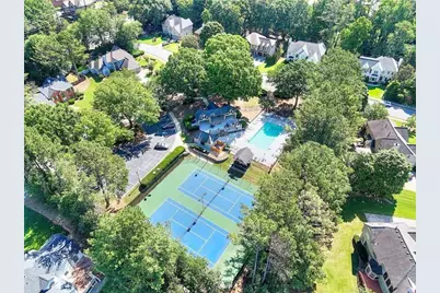 10590 Stonepoint Place, Johns Creek, GA 30097 - Photo 69