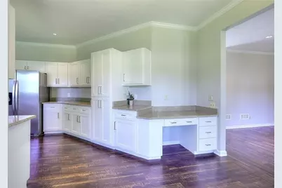 10590 Stonepoint Place, Johns Creek, GA 30097 - Photo 19
