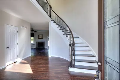 10590 Stonepoint Place, Johns Creek, GA 30097 - Photo 3