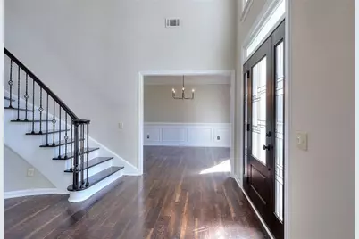 10590 Stonepoint Place, Johns Creek, GA 30097 - Photo 5