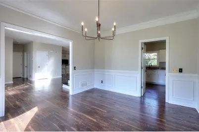 10590 Stonepoint Place, Johns Creek, GA 30097 - Photo 7