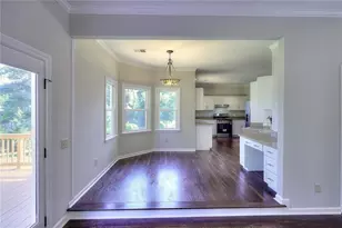 10590 Stonepoint Pl, Johns Creek, GA 30097 - Photo 15