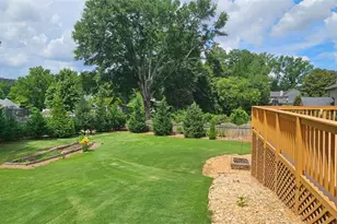10590 Stonepoint Pl, Johns Creek, GA 30097 - Photo 19