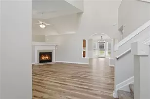 127 Hidden Lake Cir, Canton, GA 30114 - Photo 3