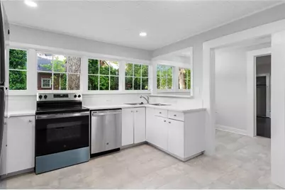 302 Murray Hill Avenue NE #Unit B, Atlanta, GA 30317 - Photo 11