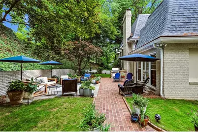 1382 W Wesley Road NW, Atlanta, GA 30327 - Photo 39