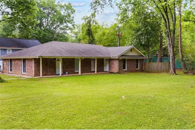 834 Wilson Circle SW, Marietta, GA 30064 - Photo 1