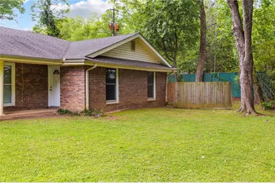 834 Wilson Circle SW, Marietta, GA 30064 - Photo 9