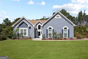 131 Pecan Lake Dr, Sharpsburg, GA 30277 - Photo 1