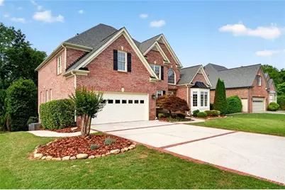 3913 Springtree Lane, Hoschton, GA 30548 - Photo 3