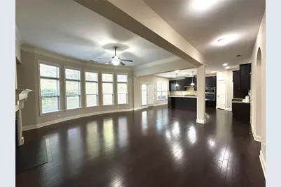 5605 Upper Creek Court, Suwanee, GA 30024 - Photo 9