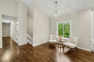 2708 Hawk Dr NE, Marietta, GA 30066 - Photo 7