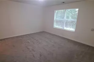 7104 Fairington Ridge Cir, Lithonia, GA 30038 - Photo 11