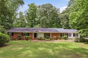 544 Bouldercrest Dr SW, Marietta, GA 30064 - Photo 1
